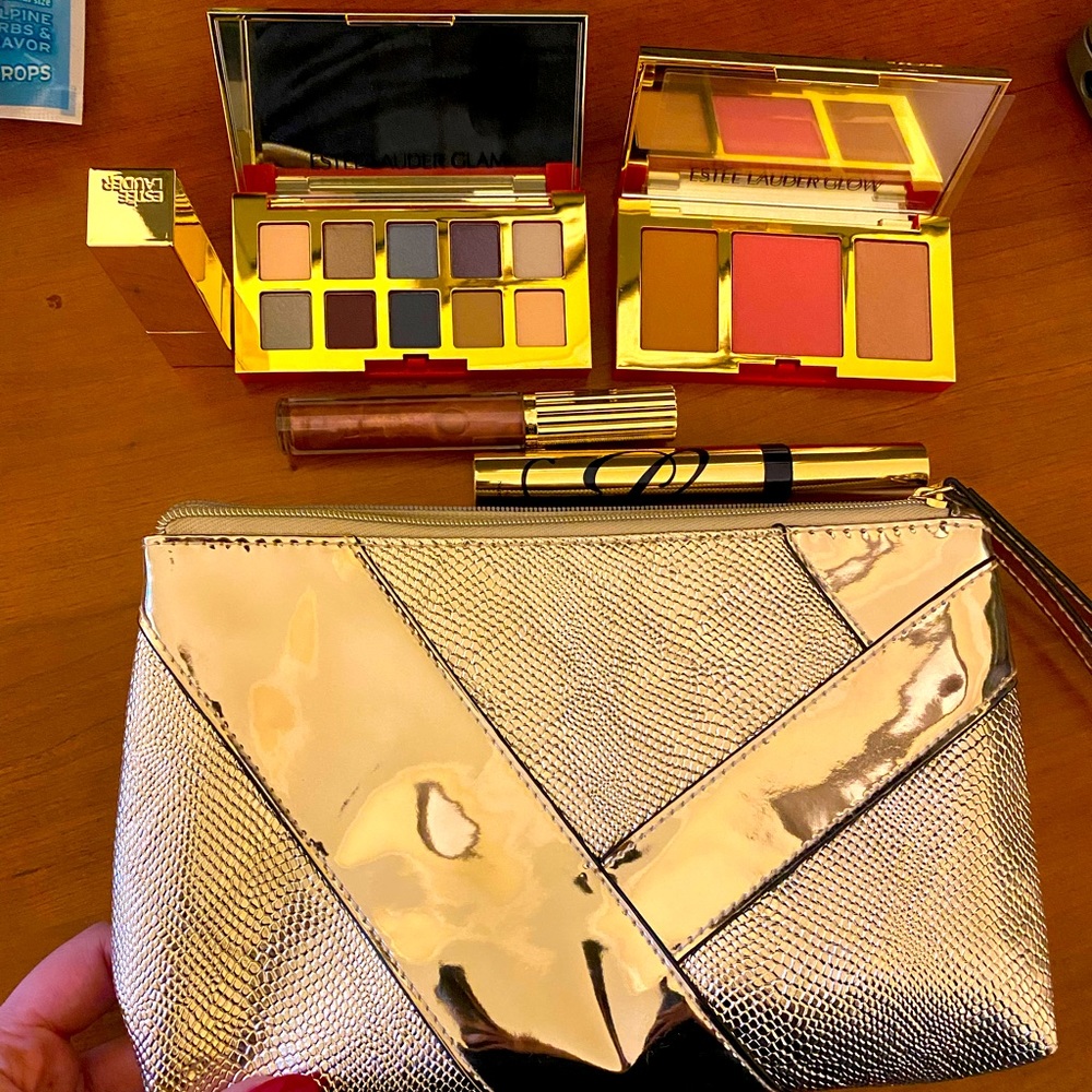 Estée Lauder Makeup Gift Set